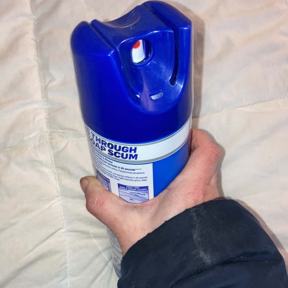 Lysol power foam bathroom cleaner 24 oz - Picture 4 of 4